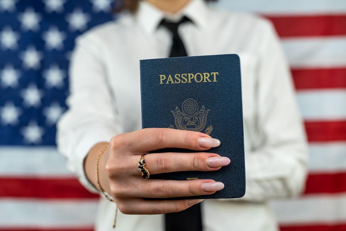 Learn More About U.S. Green Card Eligibility And How To Obtain One With The Help Of Immigration Lawyers