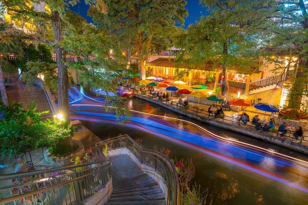 Find All Types Of Activities For All Tastes In The Modern And Majestic City Of Texas, San Antonio